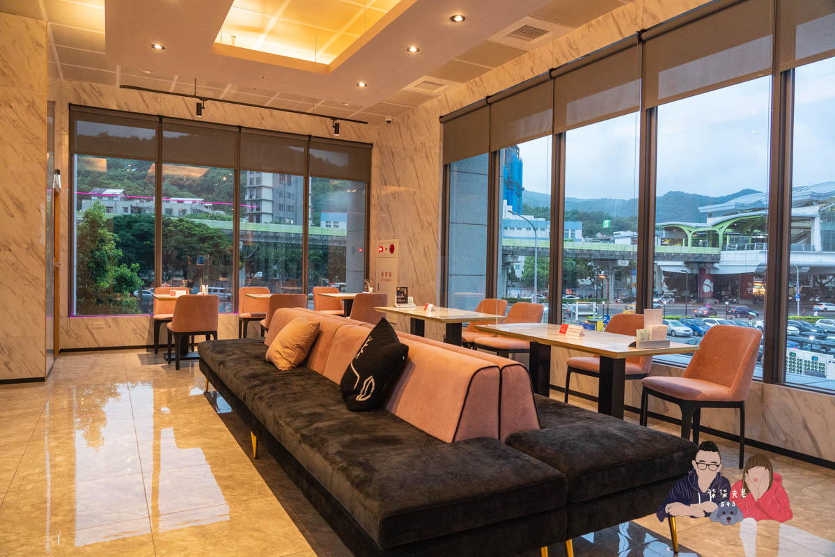 夏慕尼台北大直敬業店》大推鴨胸，王品系列餐廳首選餐點絕對就是鴨胸！