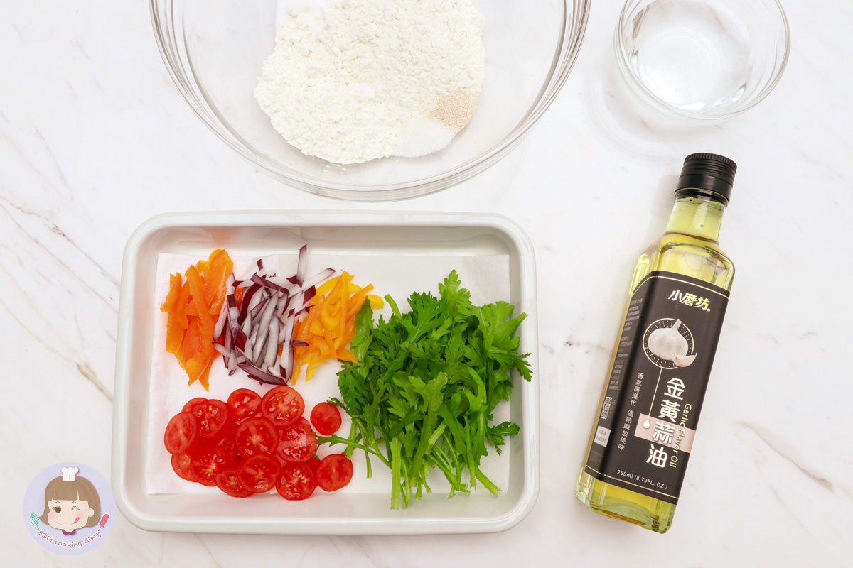 佛卡夏食譜》免手揉佛卡夏配方，利用蔬果做成花園佛卡夏