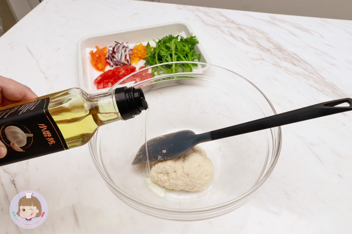 佛卡夏食譜》免手揉佛卡夏配方，利用蔬果做成花園佛卡夏