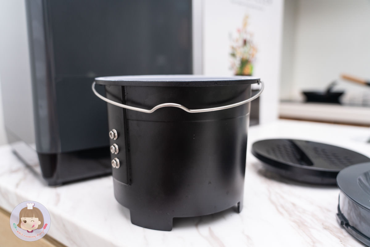 廚房必備小家電推薦》FoodCycler 廚餘大師｜廚餘機真的有這麼好用嗎？直接帶大家實測！