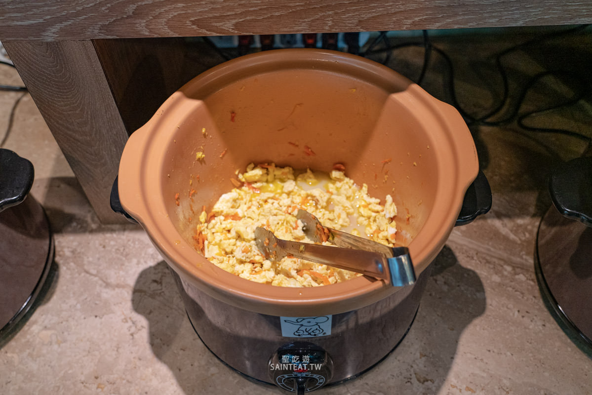 御品王朝旅店》雲林住宿｜應該算是乾淨的汽車旅館，飯店很漂亮，房間超大！但早餐蠻弱的。