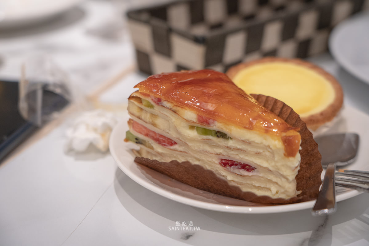 台北甜點吃到飽》徹斯叔叔的咖啡廳｜90分鐘爽吃甜點拉麵蛋包飯，一定可以吃回本，但我覺得不用特地來吃啦……。