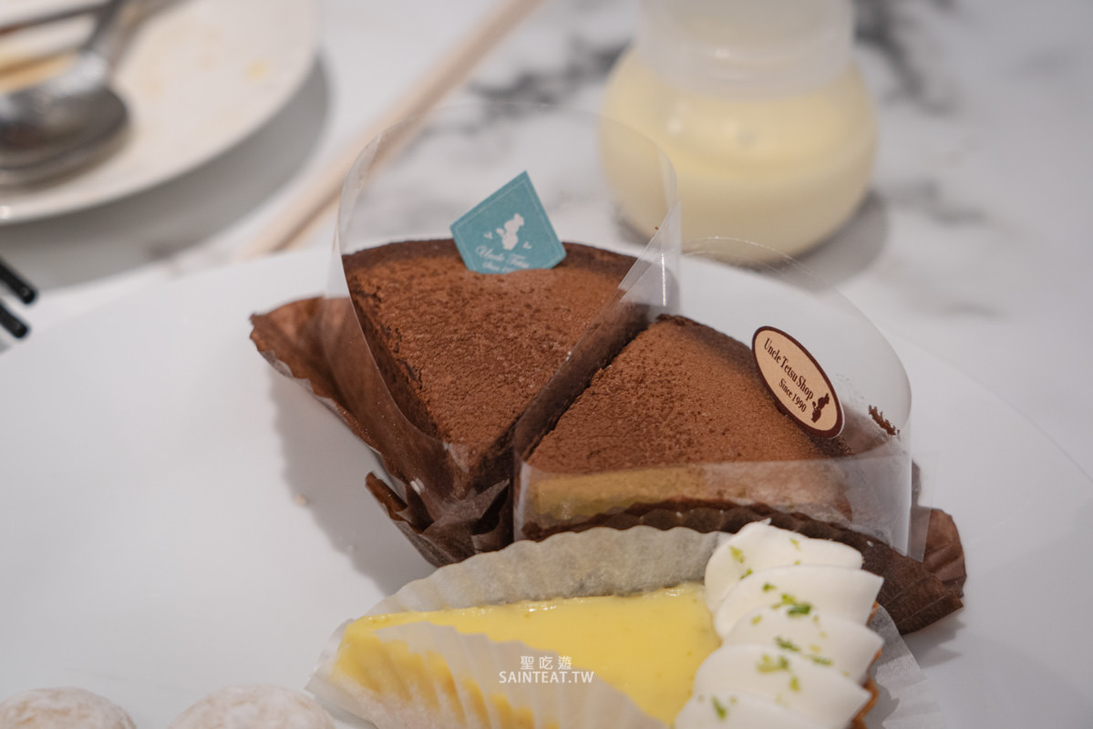 台北甜點吃到飽》徹斯叔叔的咖啡廳｜90分鐘爽吃甜點拉麵蛋包飯，一定可以吃回本，但我覺得不用特地來吃啦……。