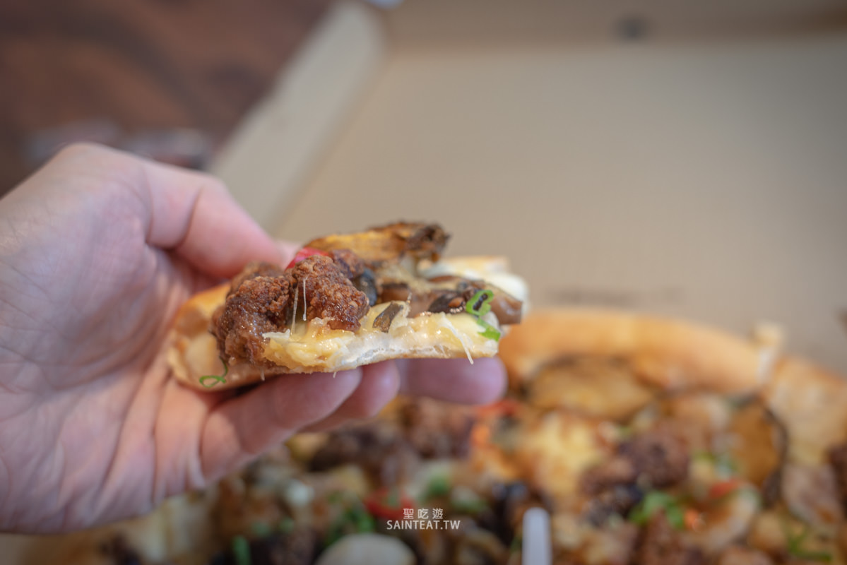 摘星佛跳牆比薩》必勝客x金蓬萊|掃雷大隊真實評價,新口味披薩值得買來吃嗎!? - 第22張圖 摘星佛跳牆比薩》必勝客x金蓬萊|掃雷大隊真實評價,新口味披薩值得買來吃嗎!?