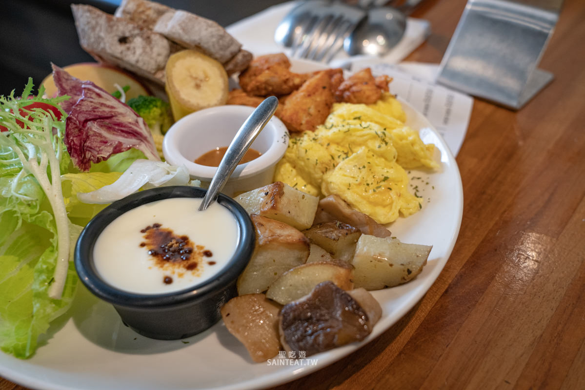 汐止早午餐》愛吃飯iRice Kaffe|平價還免服務費、有插座,座位舒適 - 第20張圖 汐止早午餐》愛吃飯iRice Kaffe|平價還免服務費、有插座,座位舒適