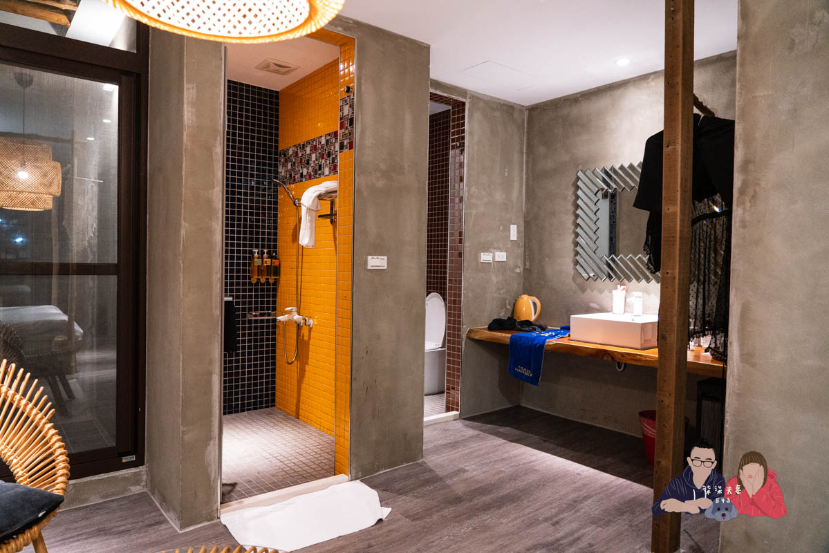 愛黏在一起設計師民宿》網美風格日月潭周邊住宿，到處都好拍～