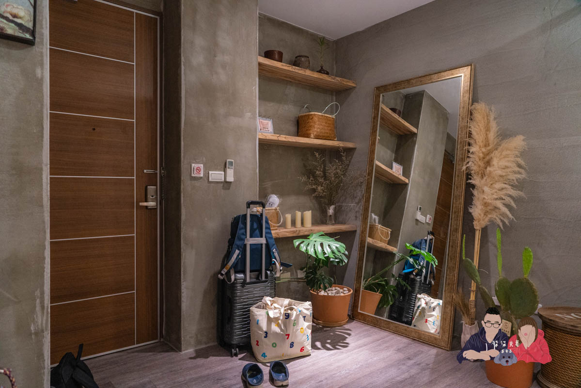 愛黏在一起設計師民宿》網美風格日月潭周邊住宿，到處都好拍～