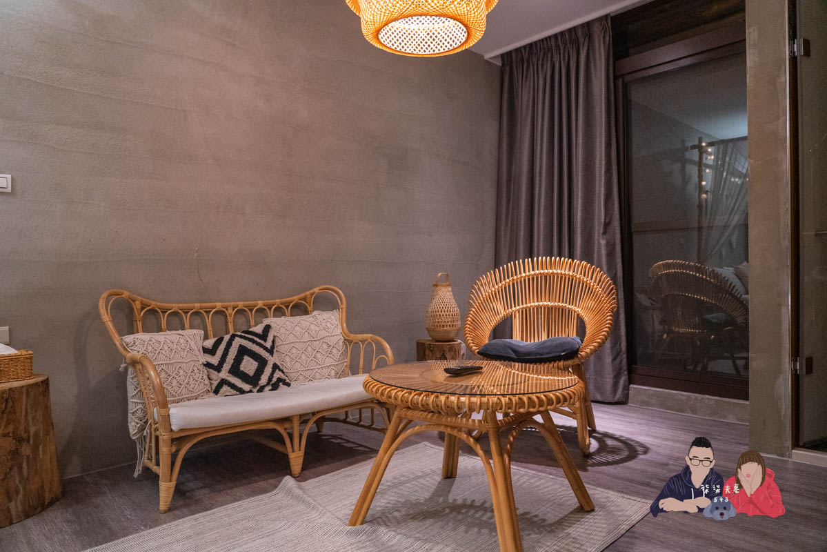 愛黏在一起設計師民宿》網美風格日月潭周邊住宿，到處都好拍～