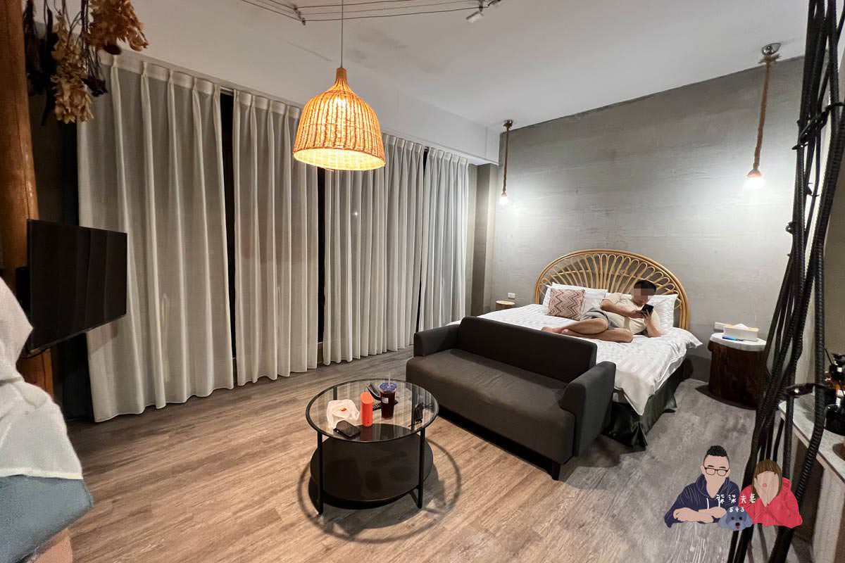 愛黏在一起設計師民宿》網美風格日月潭周邊住宿，到處都好拍～