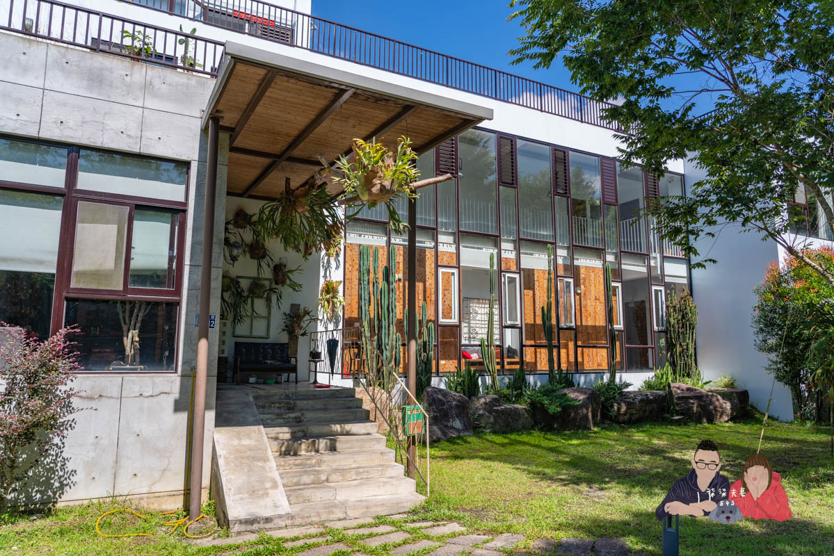 愛黏在一起設計師民宿》網美風格日月潭周邊住宿，到處都好拍～