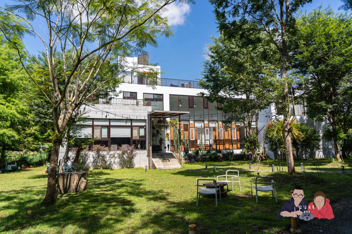 愛黏在一起設計師民宿》網美風格日月潭周邊住宿，到處都好拍～