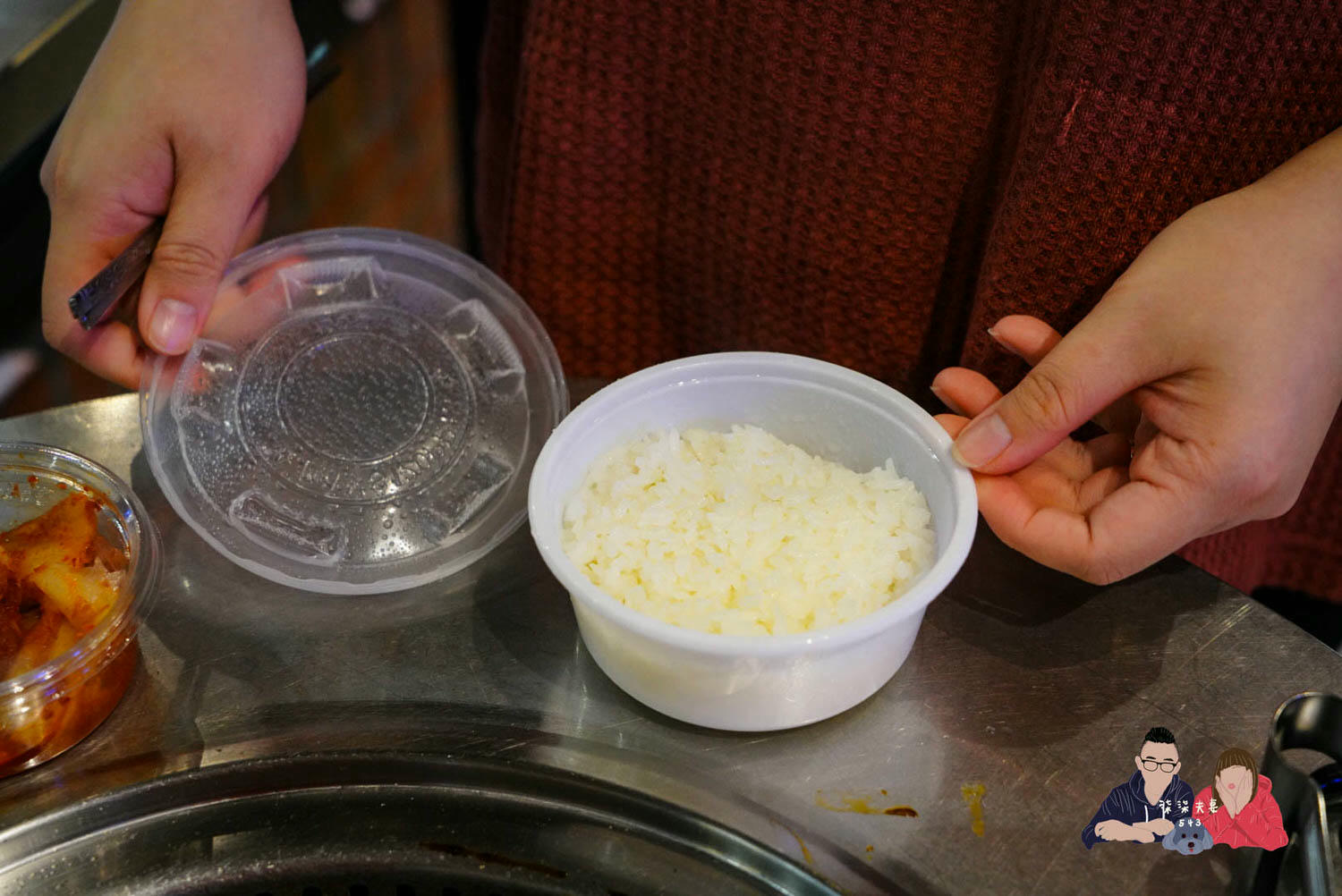 新村站著吃烤肉》來自首爾的超人氣韓式鐵桶燒肉,根本是超嗨的韓國酒場! - 第11張圖 新村站著吃 (11)