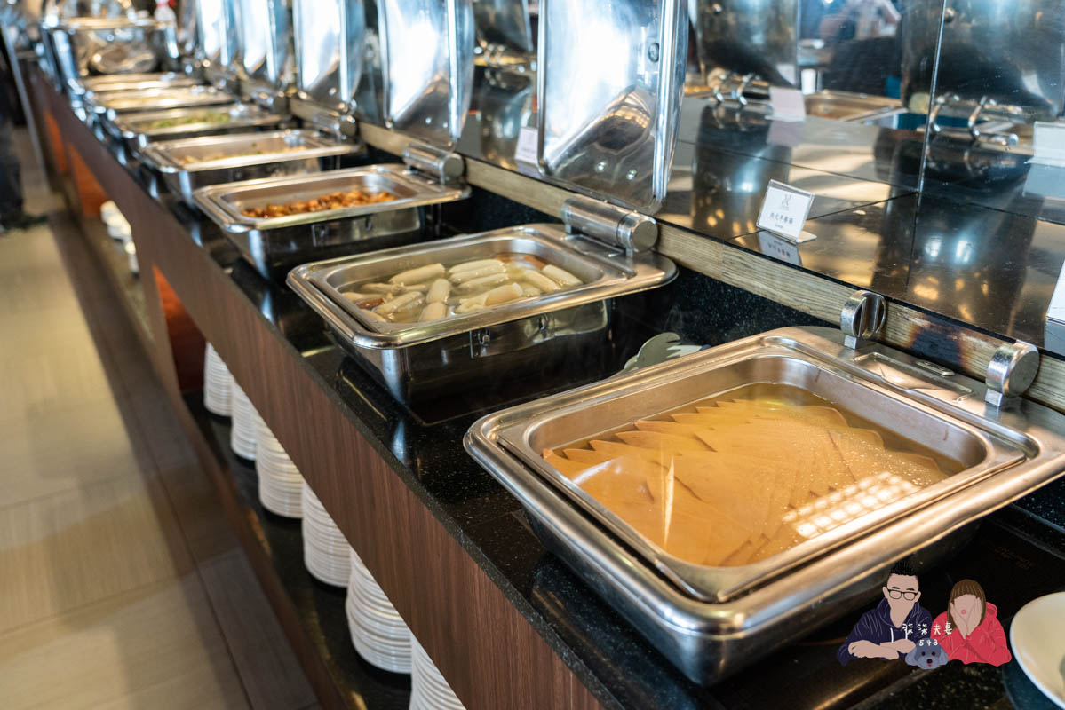 日月潭大淶閣飯店》日月潭湖景第一排住宿，早餐沿著飯店湖景步道散步，超放鬆的～禾楓客房實際住宿心得。