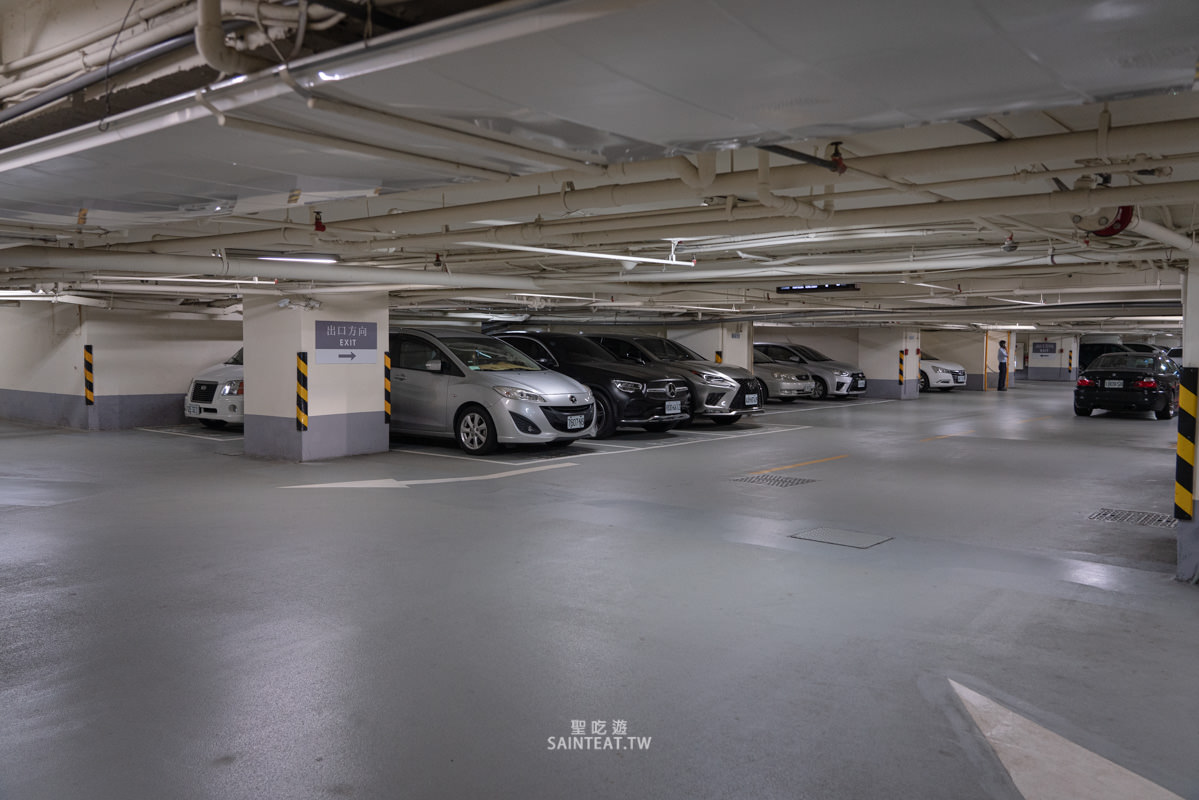 台北五星級飯店住宿》晶華酒店｜App平日免費升級豪華客房，頂樓露天泳池電影院超放鬆～