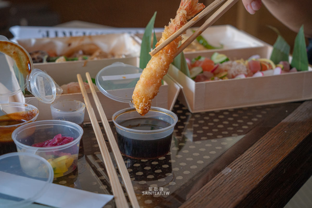 晶華美食到你家》日式海陸重箱|絕美的日式餐盒~但口味差強人意,除非有大特價,不然真的不推薦。 - 第13張圖 晶華美食到你家》日式海陸重箱|絕美的日式餐盒~但口味差強人意,除非有大特價,不然真的不推薦。