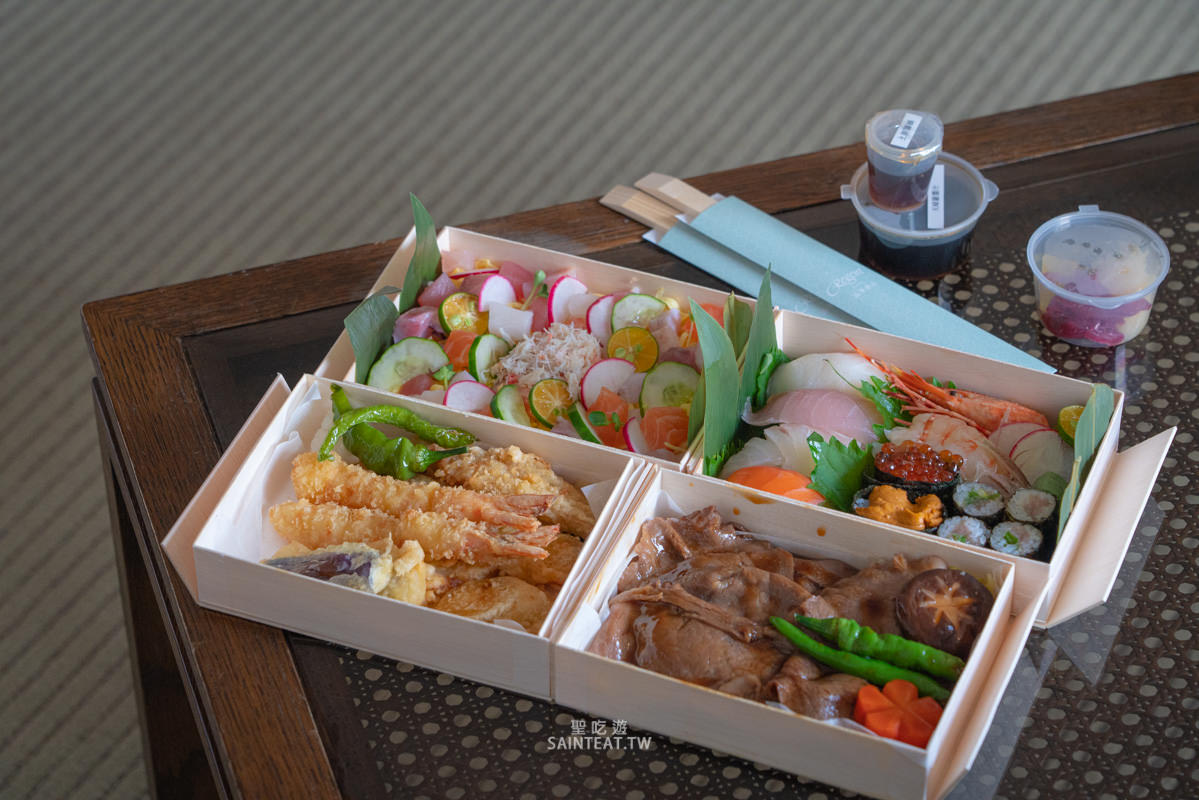 晶華美食到你家》日式海陸重箱｜絕美的日式餐盒～但口味差強人意，除非有大特價，不然真的不推薦。