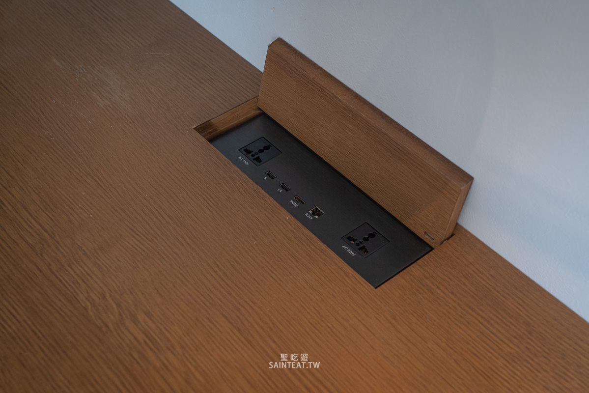 台北五星級飯店住宿》晶華酒店｜App平日免費升級豪華客房，頂樓露天泳池電影院超放鬆～