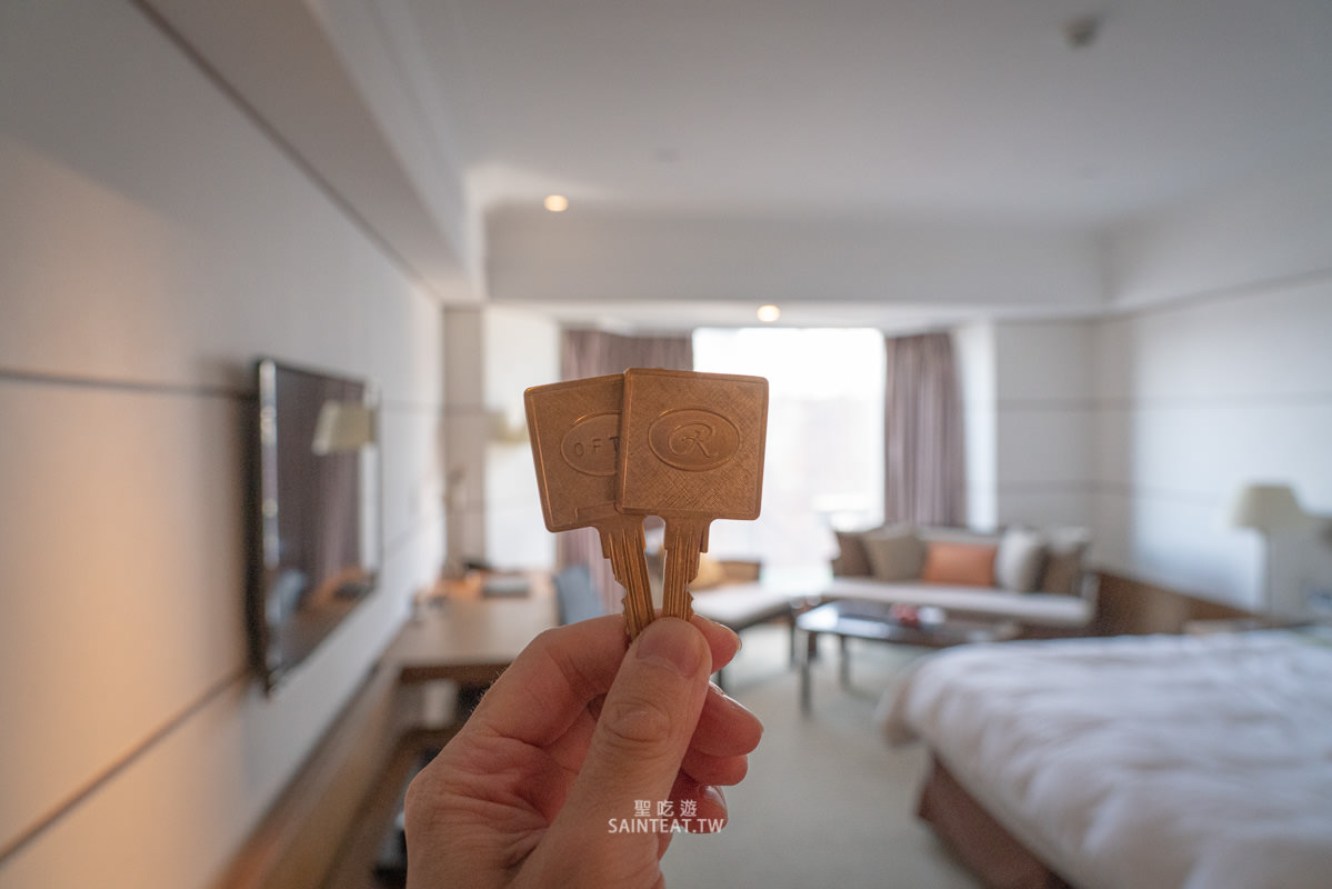 台北五星級飯店住宿》晶華酒店｜App平日免費升級豪華客房，頂樓露天泳池電影院超放鬆～