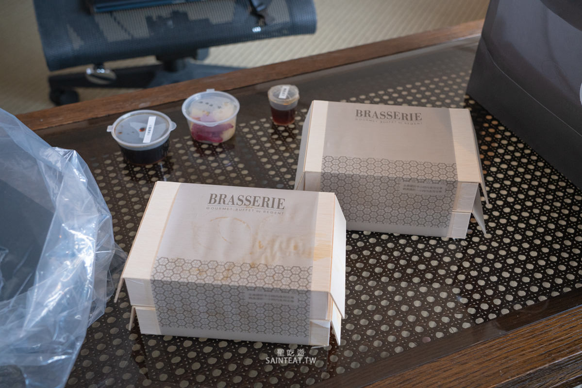 晶華美食到你家》日式海陸重箱|絕美的日式餐盒~但口味差強人意,除非有大特價,不然真的不推薦。 - 第4張圖 晶華美食到你家》日式海陸重箱|絕美的日式餐盒~但口味差強人意,除非有大特價,不然真的不推薦。