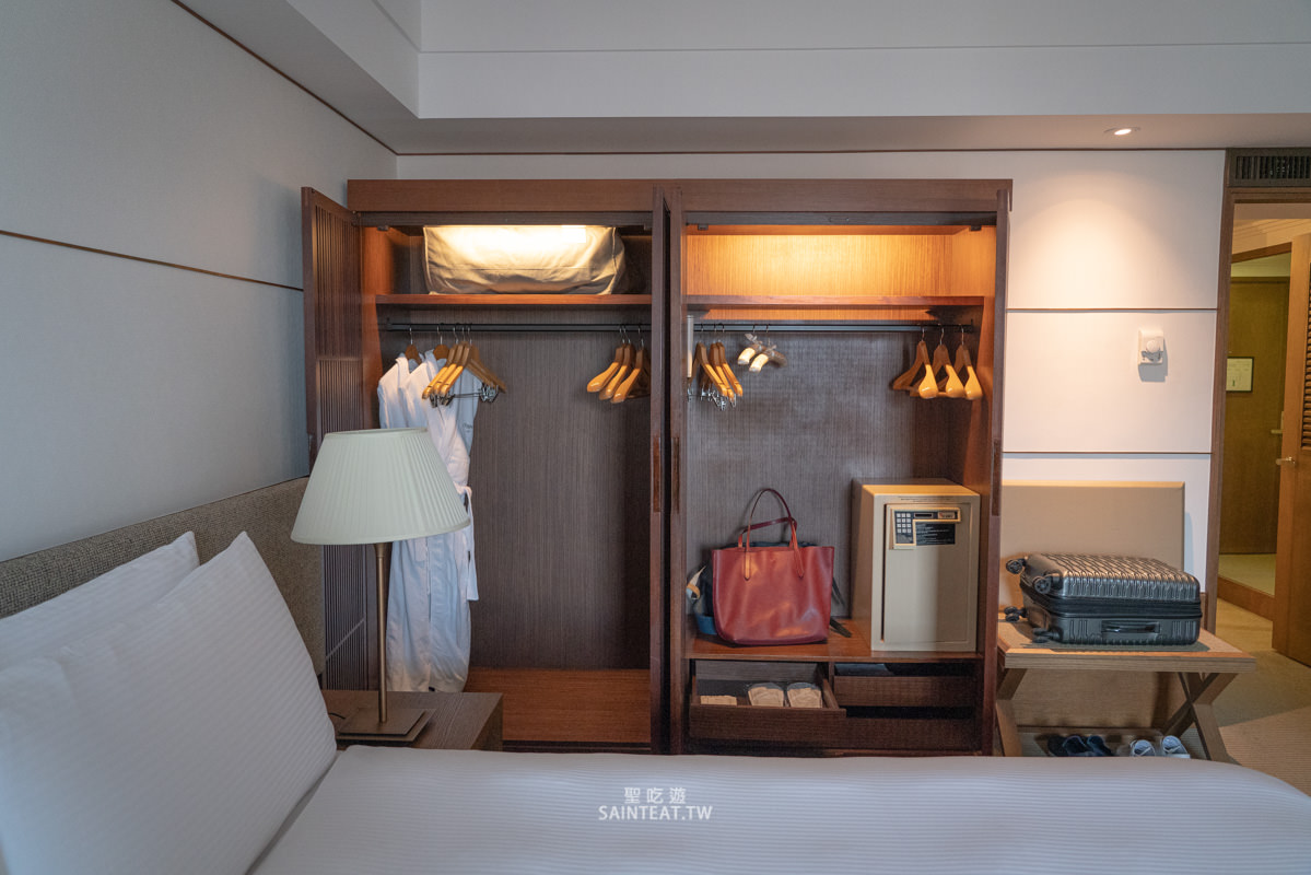 台北五星級飯店住宿》晶華酒店｜App平日免費升級豪華客房，頂樓露天泳池電影院超放鬆～