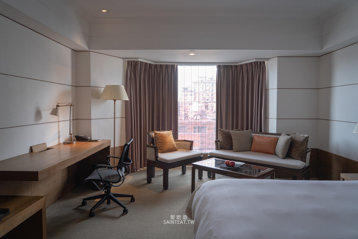台北五星級飯店住宿》晶華酒店｜App平日免費升級豪華客房，頂樓露天泳池電影院超放鬆～