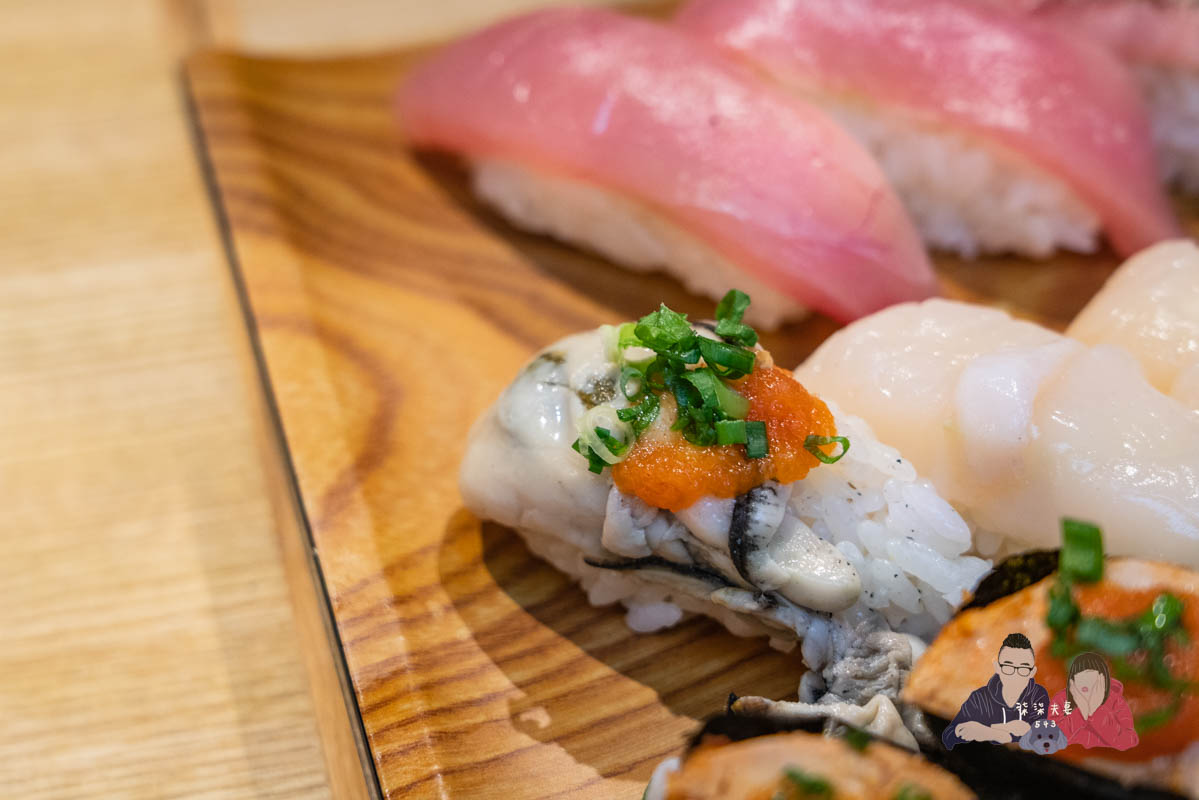 雛鮨二訪》東京壽司吃到飽好吃嗎？狂吃干貝/海膽/鮭魚卵/鮪魚中腹握壽司！