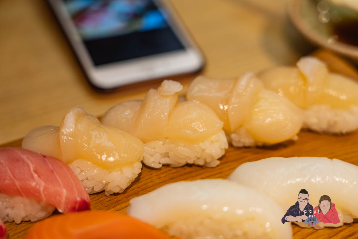 雛鮨》東京高級握壽司吃到飽，海膽干貝中腹星鰻鮭魚卵吃到你會怕！