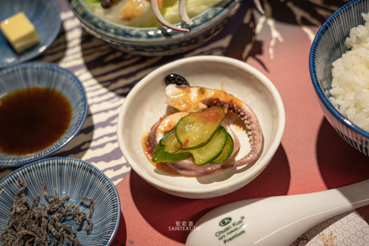 東港強 和牛 燒肉 芝山店》天母士林燒烤｜肉品不錯，價格算合理，但烤盤失敗很難烤，真的有人覺得這個烤盤好用嗎？