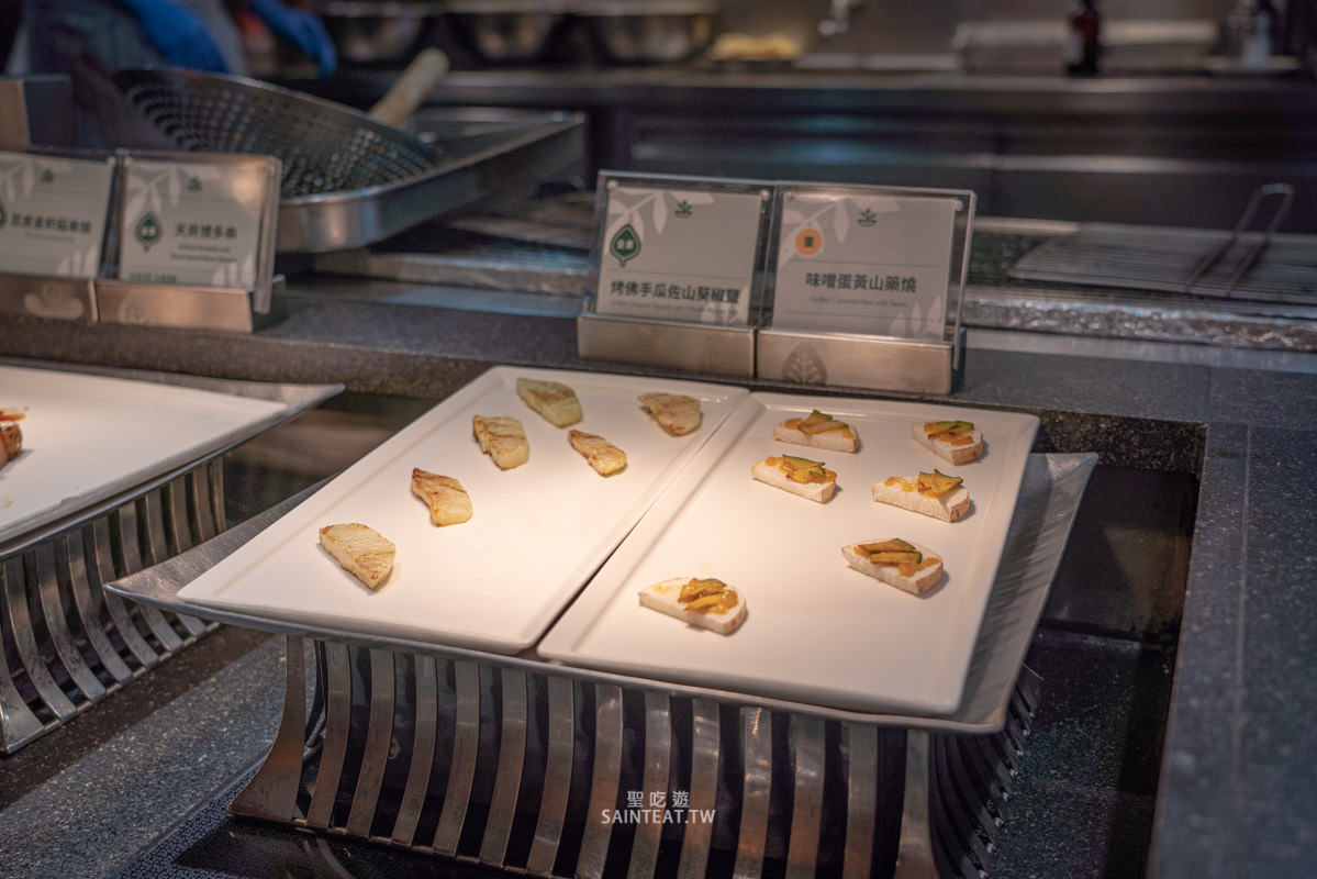 果然匯明曜店》素食吃到飽界霸主，連葷食者都覺得好吃！