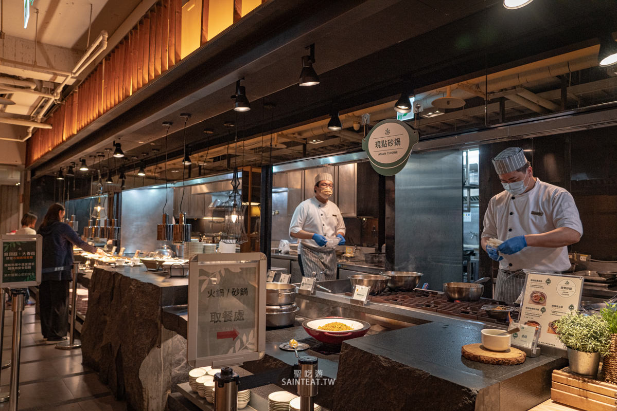 果然匯明曜店》素食吃到飽界霸主，連葷食者都覺得好吃！