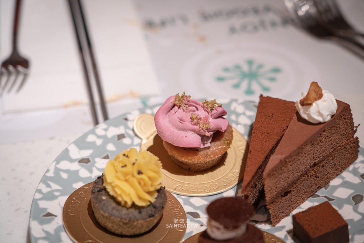 果然匯明曜店》素食吃到飽界霸主，連葷食者都覺得好吃！