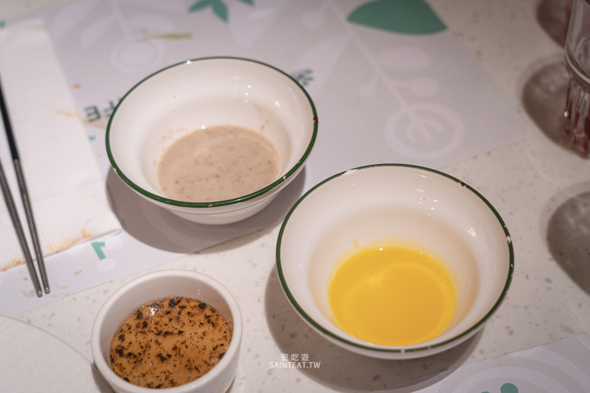 果然匯明曜店》素食吃到飽界霸主，連葷食者都覺得好吃！