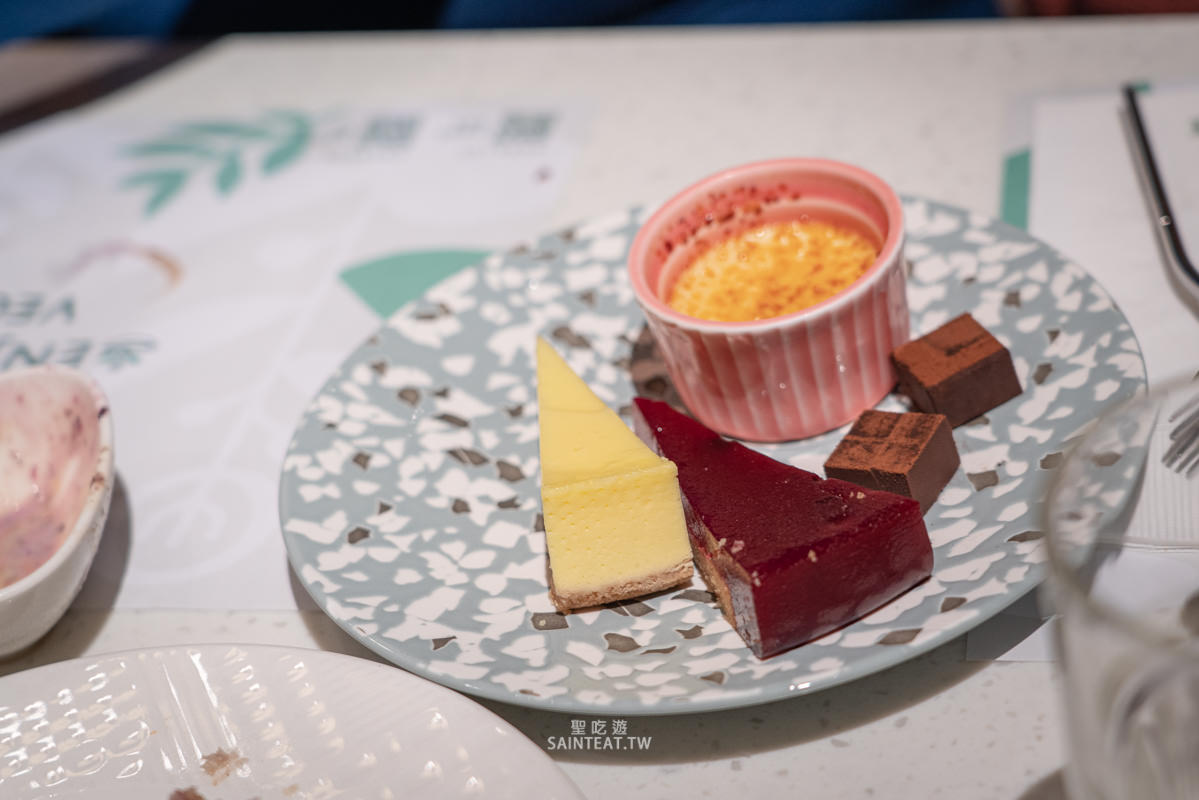 果然匯明曜店》素食吃到飽界霸主，連葷食者都覺得好吃！