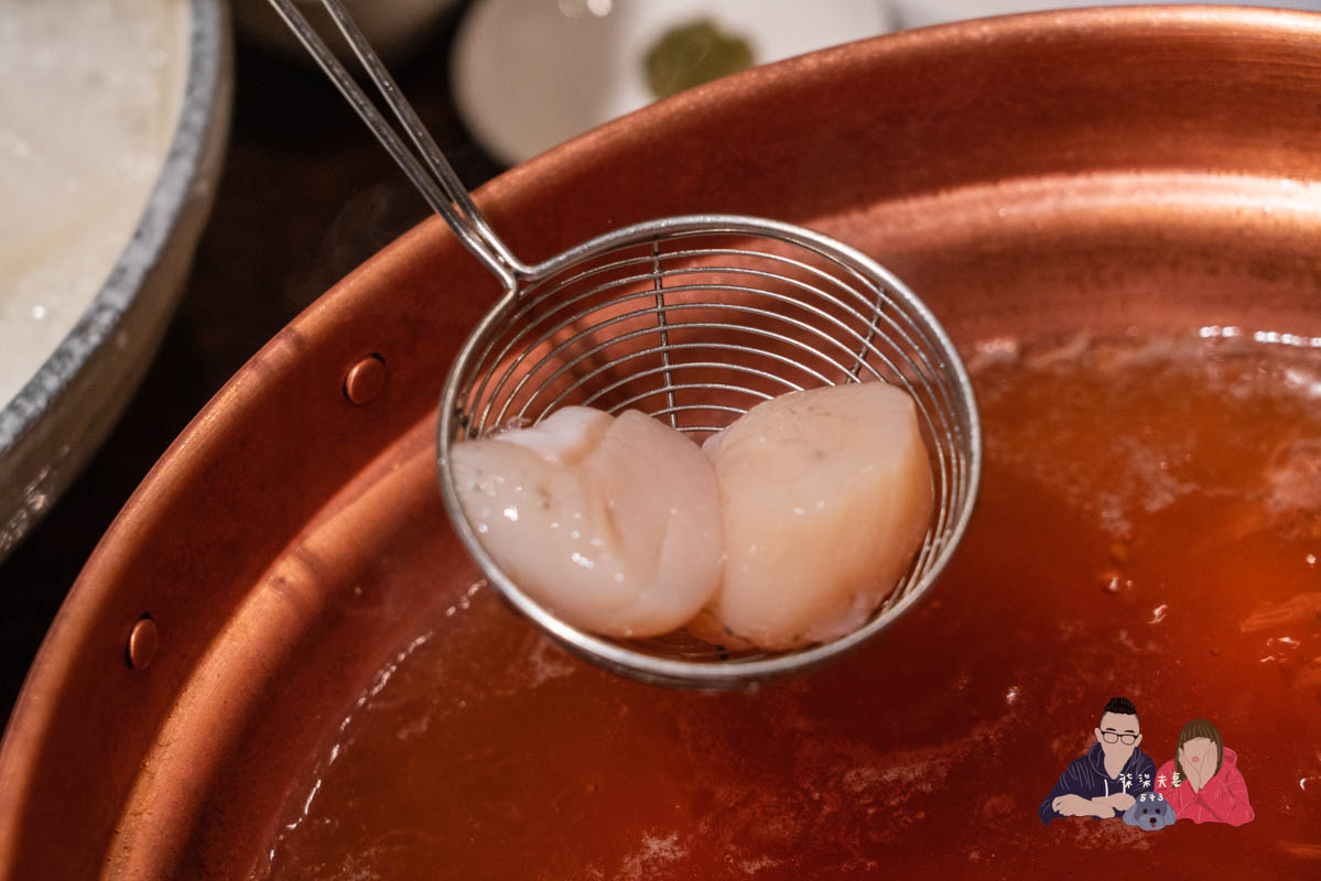 欣葉呷哺呷哺涮涮鍋》欣葉居然有火鍋店，而且還很好吃！？不愧是41年老店！