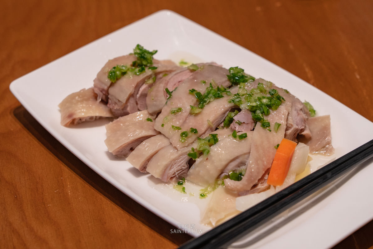 欣葉小聚南港店》欣葉台菜的新品牌，聚餐好選擇，平價好吃，大推佛跳牆！