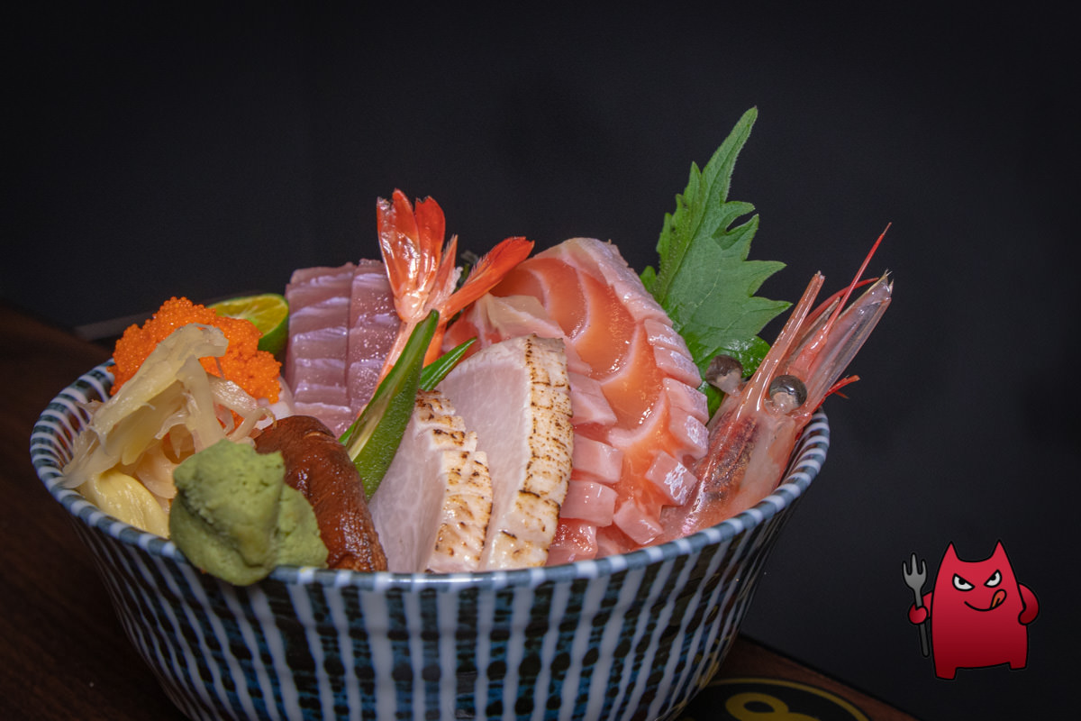 台北汐止日本料理推薦》鹿角鮨｜吃得到馬糞海膽跟葡萄蝦的握壽司十二貫只要三百五！！？