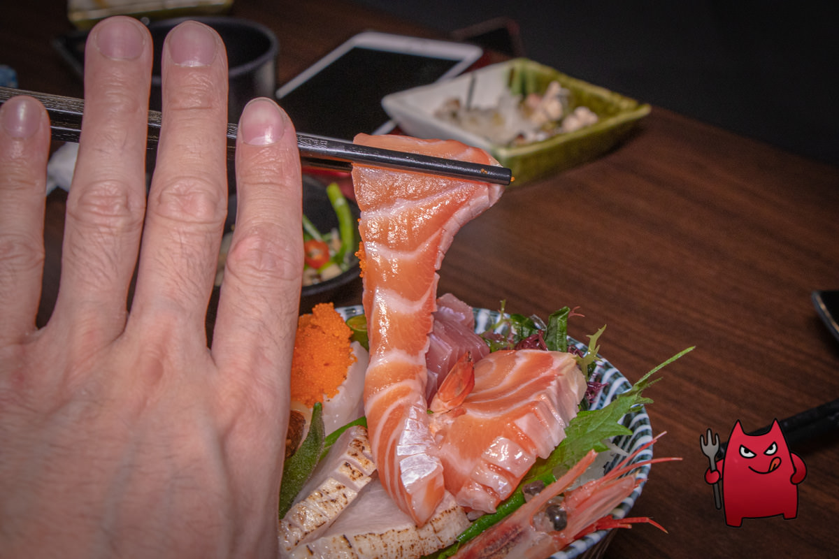 台北汐止日本料理推薦》鹿角鮨｜吃得到馬糞海膽跟葡萄蝦的握壽司十二貫只要三百五！！？