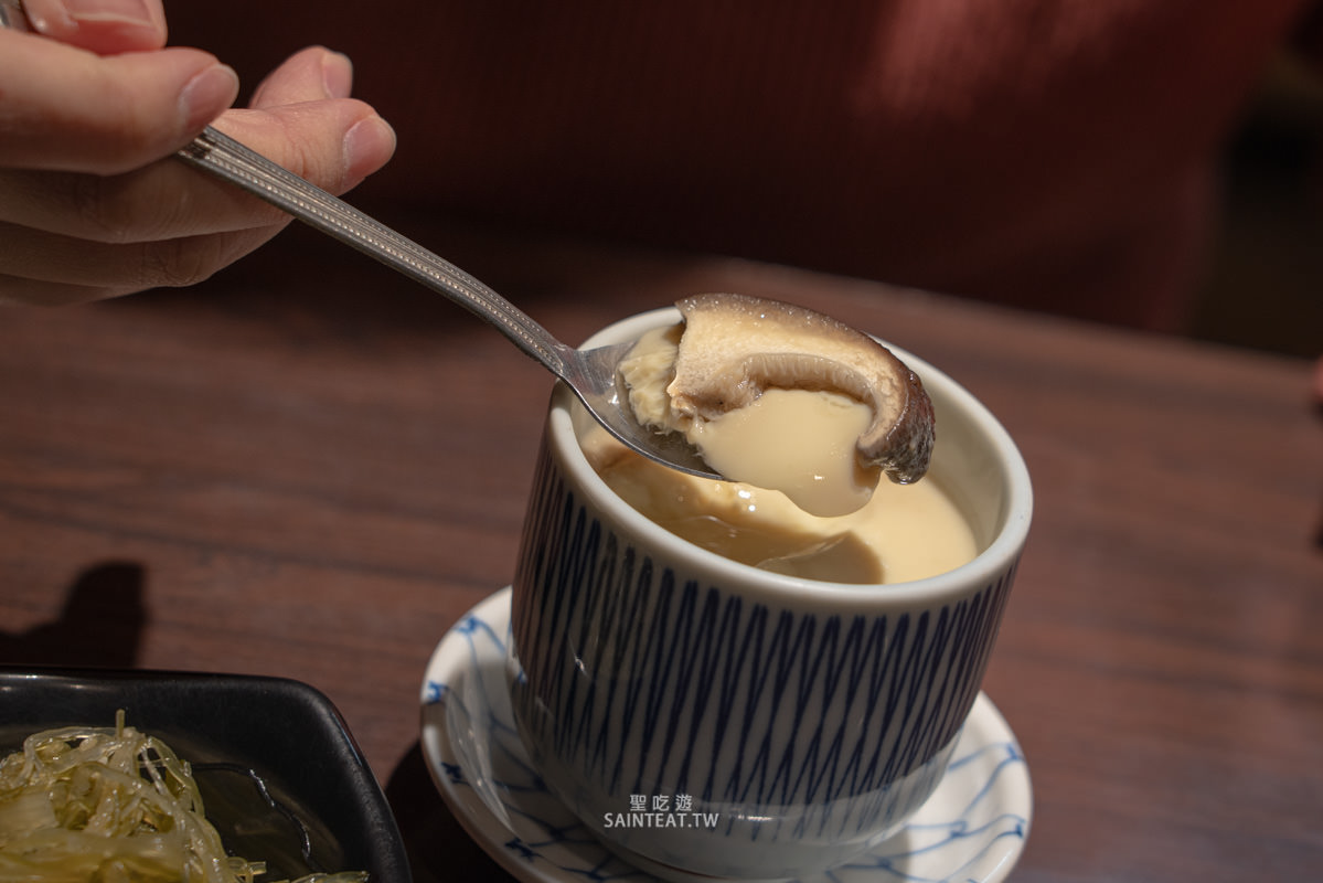 汐止日本料理》鹿角鮨｜汐止在地好吃日料店，這次來試試看商業午餐～