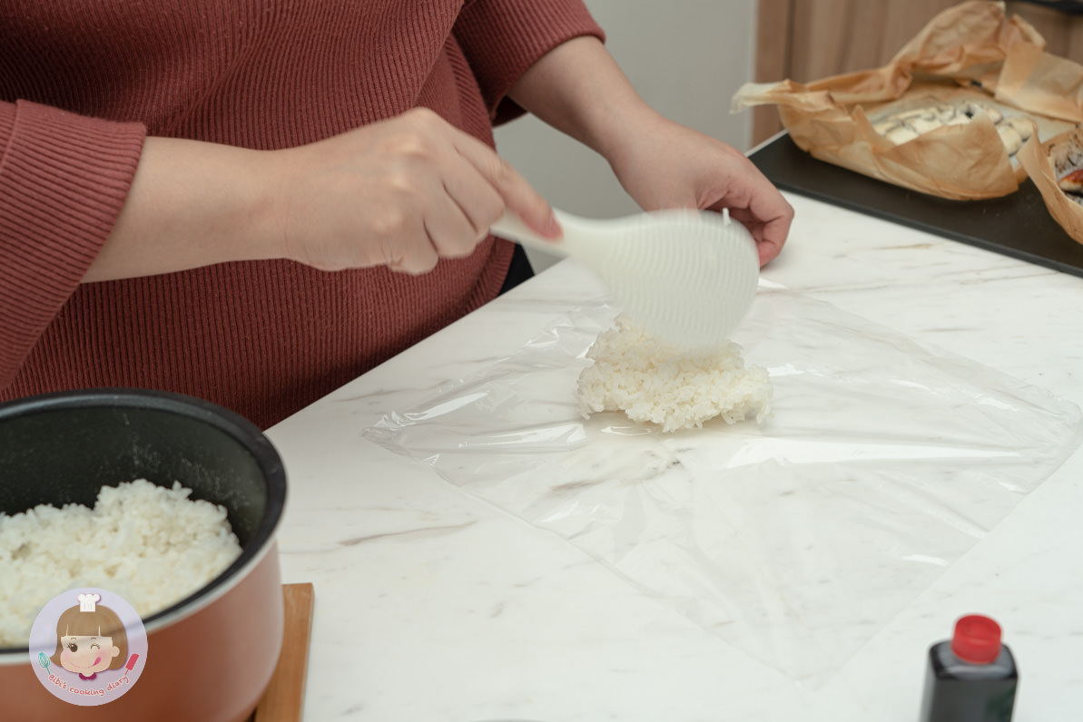 江戶川鰻料理鰻魚》2022過年禮盒推薦，蒲燒鰻、白燒鰻組合，三道鰻魚料理食譜，教你在家就能自製鰻魚大餐！