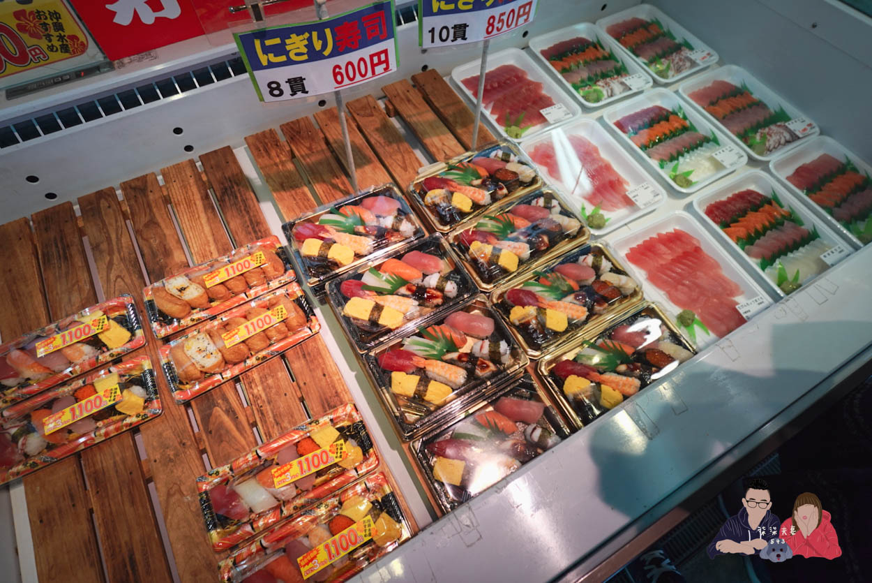 系滿漁市場》沖繩海鮮市場爽吃大推薦!超平價鮪魚大腹海膽干貝~ - 第11張圖 沖繩糸満漁市場 (10)