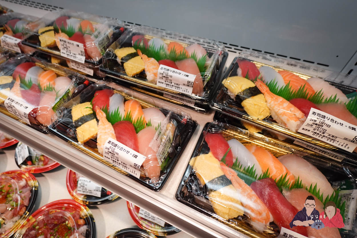 系滿漁市場》沖繩海鮮市場爽吃大推薦!超平價鮪魚大腹海膽干貝~ - 第9張圖 沖繩糸満漁市場 (12)