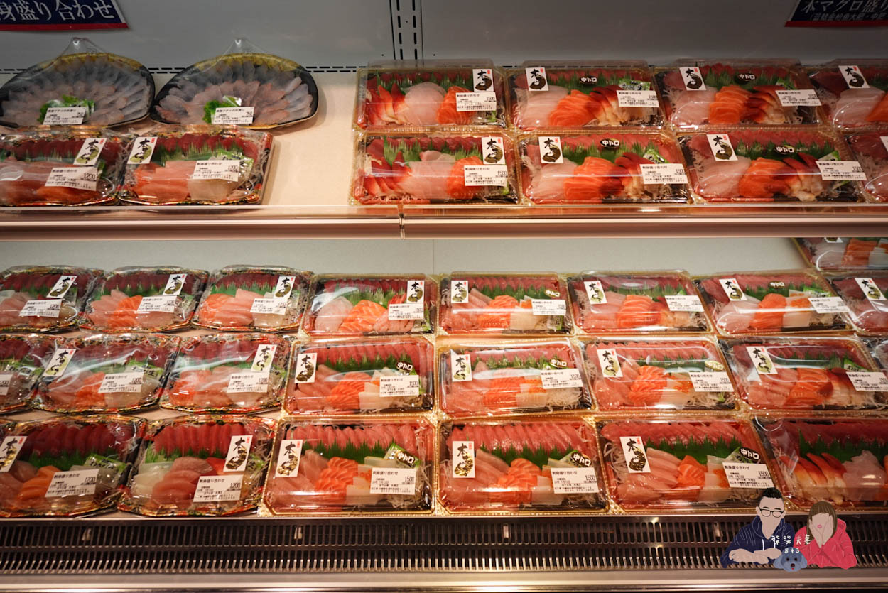 系滿漁市場》沖繩海鮮市場爽吃大推薦!超平價鮪魚大腹海膽干貝~ - 第26張圖 沖繩糸満漁市場 (16)