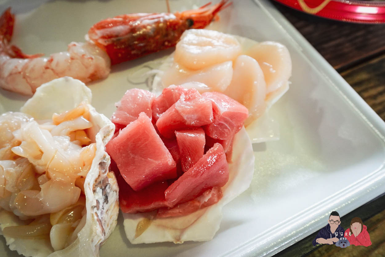 系滿漁市場》沖繩海鮮市場爽吃大推薦!超平價鮪魚大腹海膽干貝~ - 第35張圖 沖繩糸満漁市場 (32)