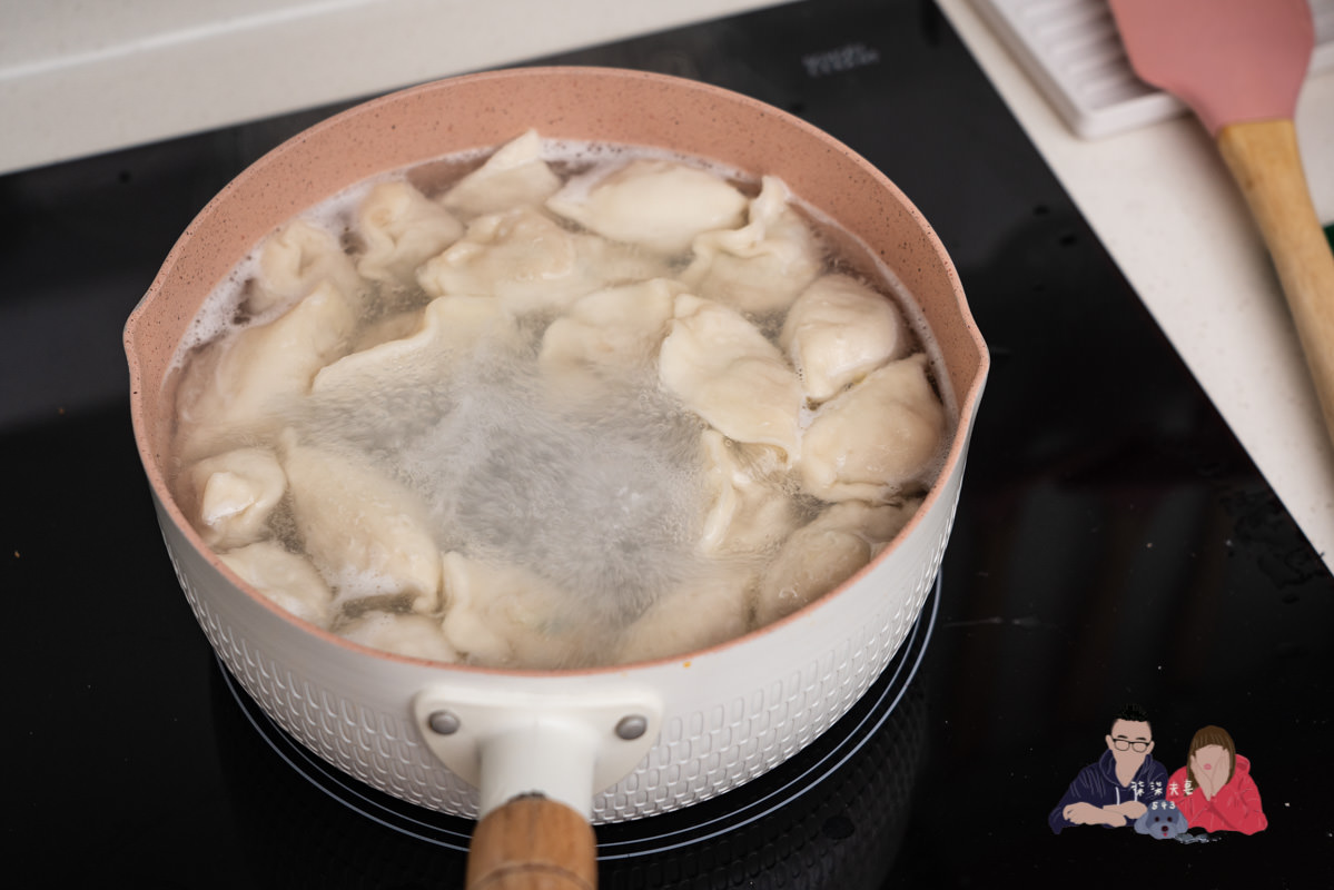 添好運鮮蝦高麗菜水餃開箱》好吃嗎？在全聯購入的真實消費評價。