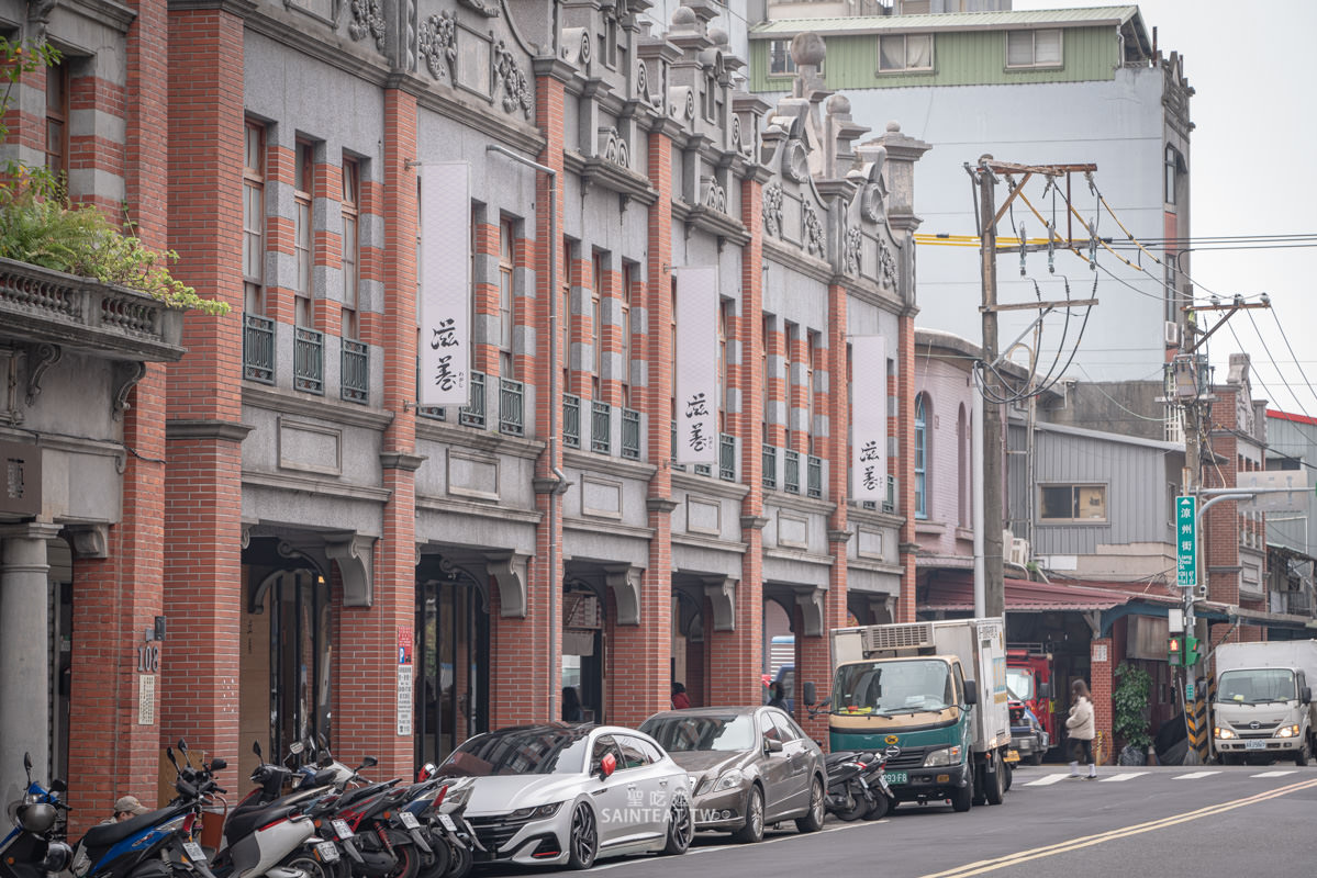滋養製菓》超多人推薦的迪化街70年台北伴手禮老店，相當優秀的草莓大福跟銅鑼燒！