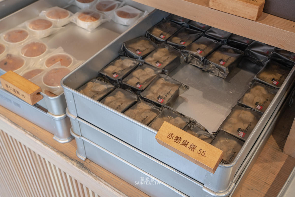 滋養製菓》超多人推薦的迪化街70年台北伴手禮老店，相當優秀的草莓大福跟銅鑼燒！