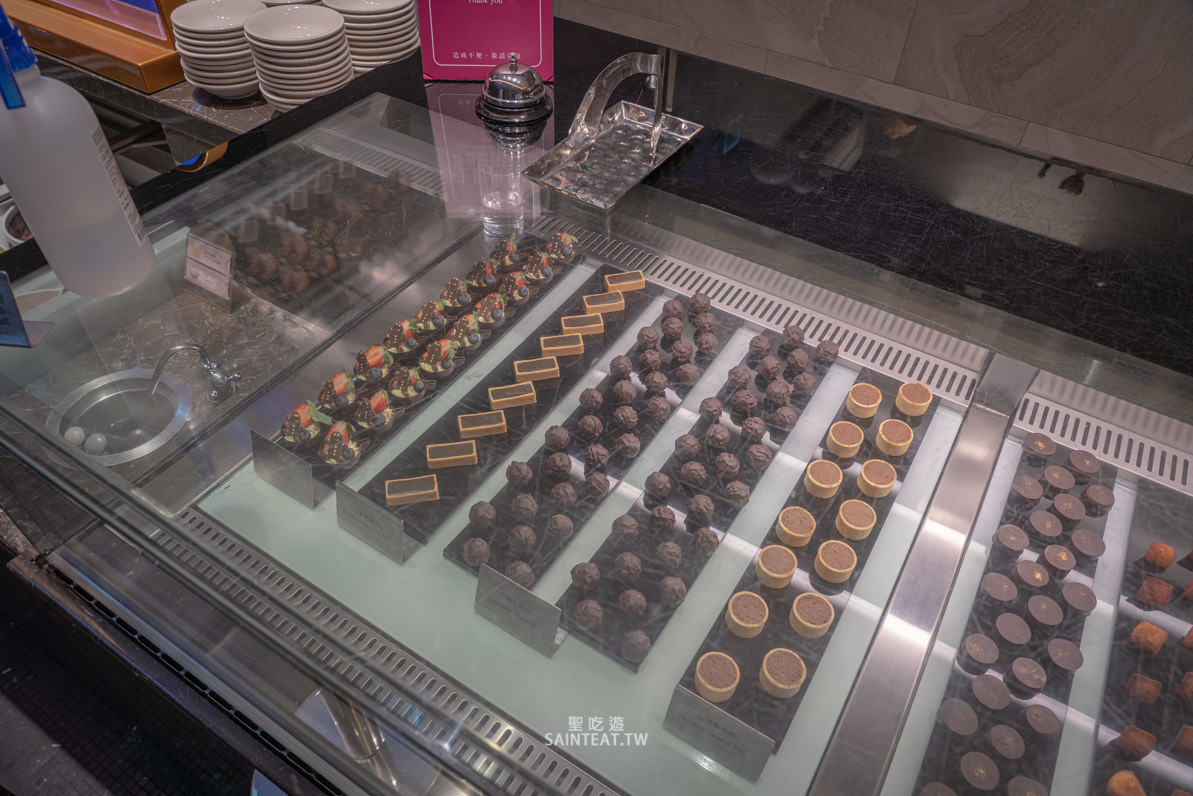 台北下午茶吃到飽》漢來海港自助餐廳敦化店｜海鮮真的要加油，但甜點很不錯～來這邊要吃甜點才對！