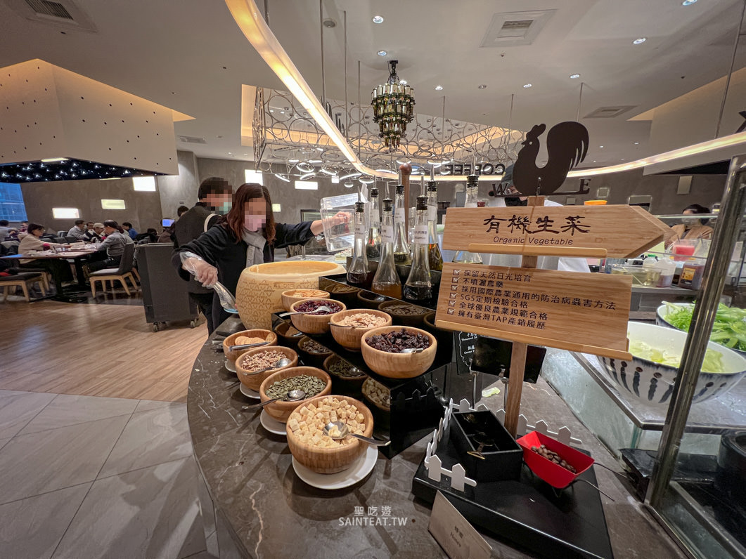 台北下午茶吃到飽》漢來海港自助餐廳敦化店｜海鮮真的要加油，但甜點很不錯～來這邊要吃甜點才對！