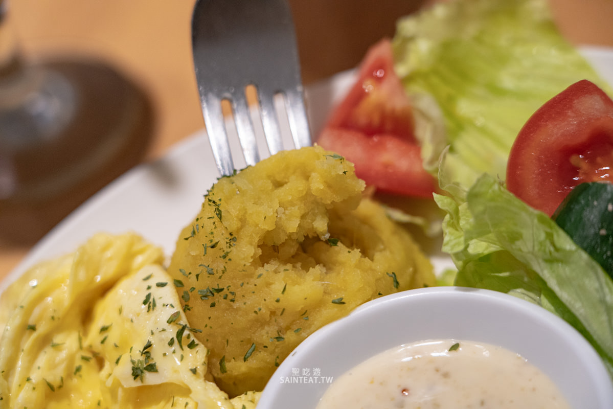 汐止早午餐》牧童咖啡連興店｜在地連鎖早午餐品牌，每到假日都客滿