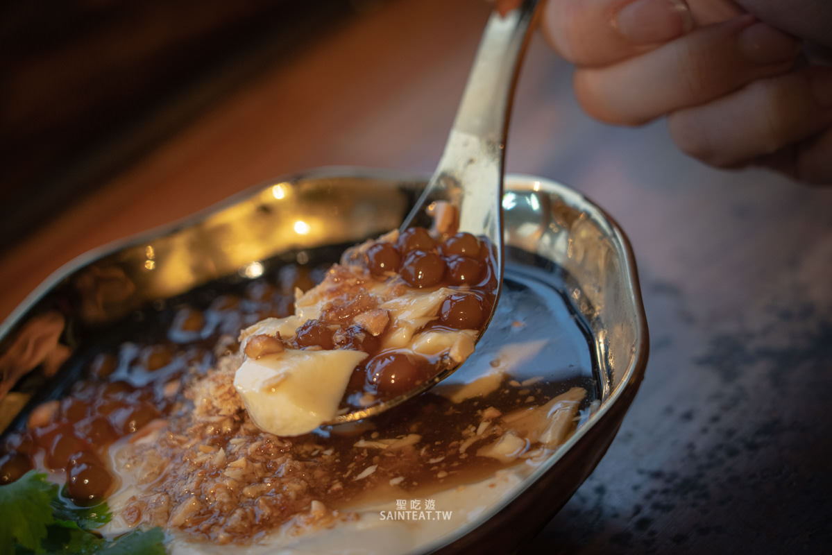 宜蘭礁溪美食》白水豆花｜網路盛傳必吃名店，真的值得排隊一吃嗎？